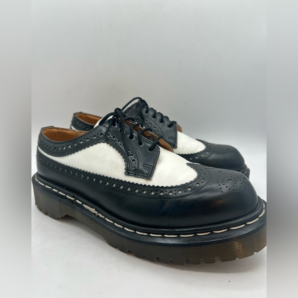 Dr. Martens Made in England Rare VTG Black White Brogue Oxford Wingtip 8 Chunky - Picture 15 of 16